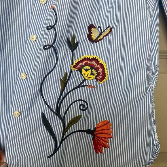 Talbots embroidered blue striped dress shirt, Size XS - Picture 5 of 9